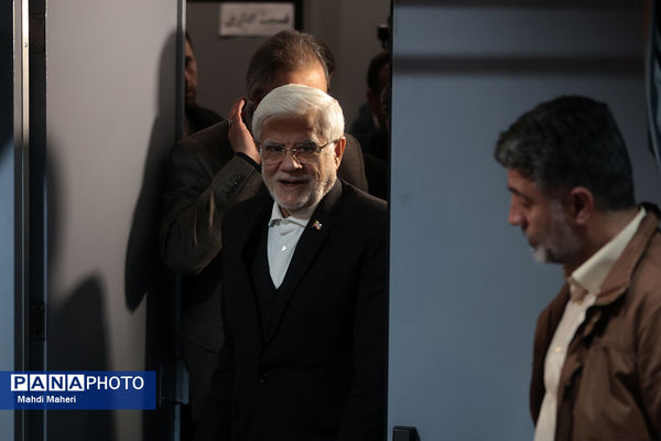 حضور محمدرضا عارف معاون اول رئیس جمهور در چهل و چهارمین جشنواره فیلم فجر