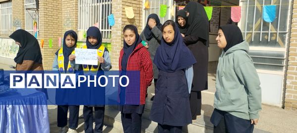 جشن ایام شعبانیه در دبیرستان هاشمی نژاد 