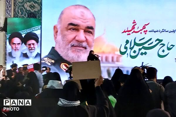ارادت مردم شهید پرور شهرری به شهدا و شهید سلامی