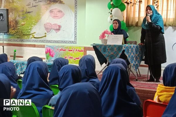 جشن مهارت با شعار هر دانش آموز یک مهارت دبیرستان شاهد غدیر شهر قدس