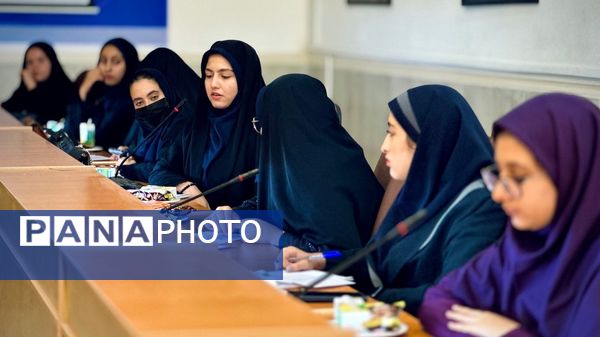 برگزاری دوازدهمین دوره‌ انتخابات مجلس دانش‌آموزی استان مرکزی در بخش دختران