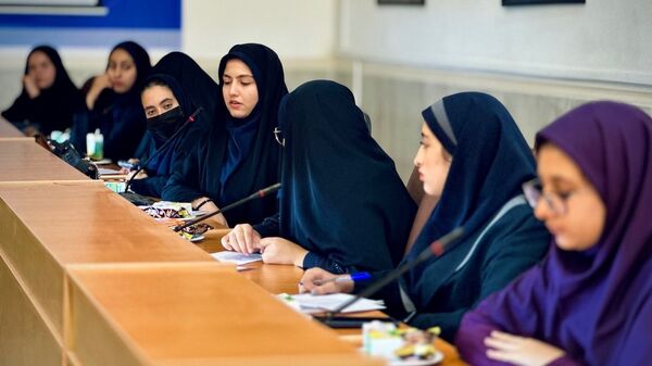 برگزاری دوازدهمین دوره‌ انتخابات مجلس دانش‌آموزی استان مرکزی در بخش دختران