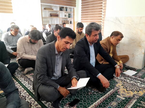 مراسم سالروز ارتحال حضرت امام خمینی رحمت الله علیه در اداره کل آموزش و پرورش استان بوشهر