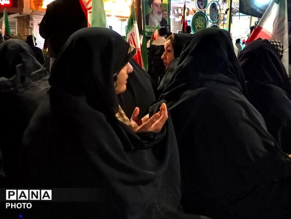 و تا پای جان در کنارت خواهیم ماند، ای یادگار پدر 