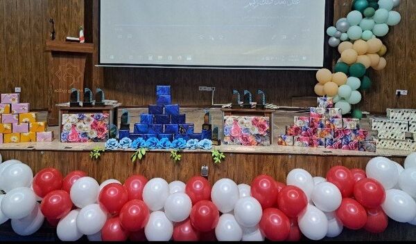برگزاری مراسم تقدیر از دانش آموزان رتبه برتر آموزشگاه امیر کبیر ملارد