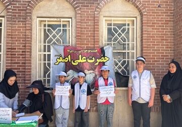 برپایی میز خدمت و ایستگاه پایش سلامتی توسط مراقبین سلامت مدارس