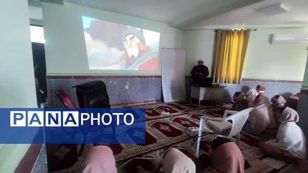 شناخت جنگ نرم از نگاه دین و رسانه در دبیرستان حضرت آسیه(س) حاجی‌آباد