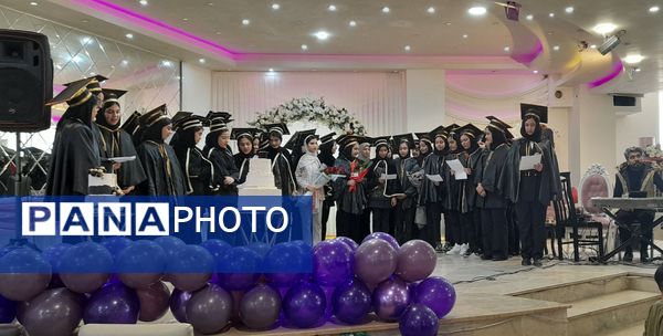 تجلیل از دانش آموزان برتر زاوه