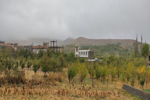 فصل زیبای پاییز در شهر بار نیشابور 