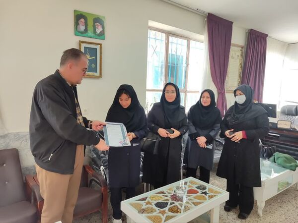 بازدید رئیس اداره کانون پرورش فکری کودکان و نوجوانان کاشمر از مدارس 