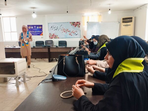 برگزاری دوره توانمند سازی مربیان پیشتاز در حاجی‌آباد 