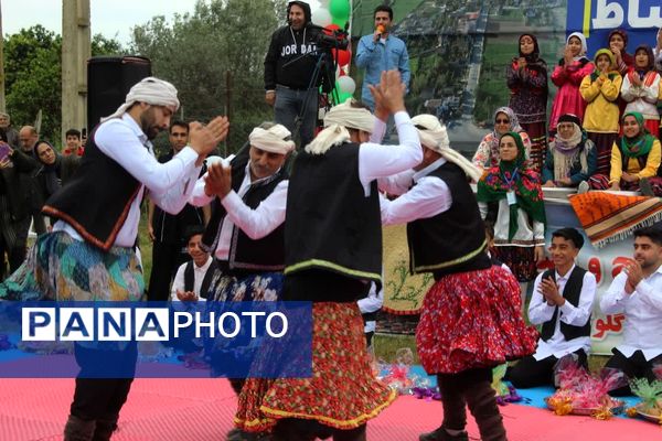 همایش پیاده‌روی خانوادگی در گلوگاه 