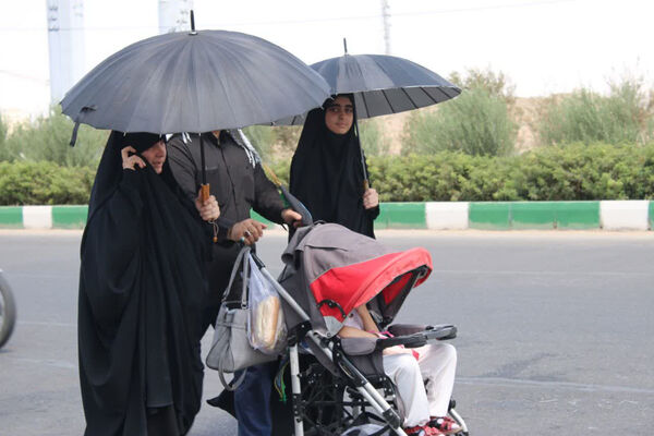 جلوه‌های زیبای انس و همدلی در خدمت به ارادتمندان سیدالشهدا(ع)