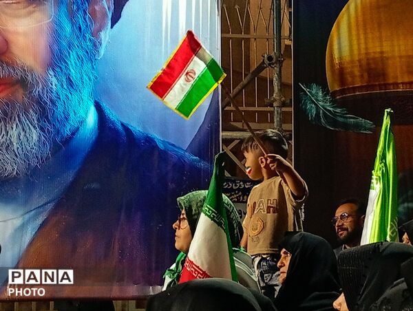 اجتماع مردمی در حمایت از کشور و نیروهای مسلح 