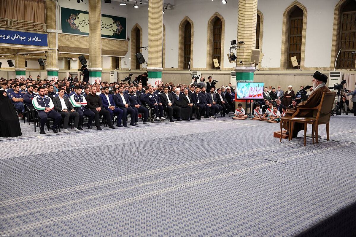قدردانی و عهد جامعه ورزش با رهبر معظم انقلاب: سربازان ایران در جنگ نرم خواهیم بود
