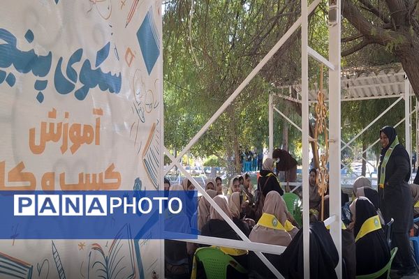 برگزاری دهمین اردوی تمشک در میناب