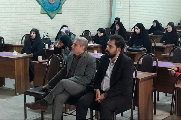 جلسه هم‌اندیشی و توانمدسازی مشاوران مدارس ناحیه یک شهرری