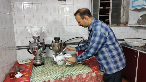 روضه خانگی در یکی از خانه کهن شهرستان کاشمر