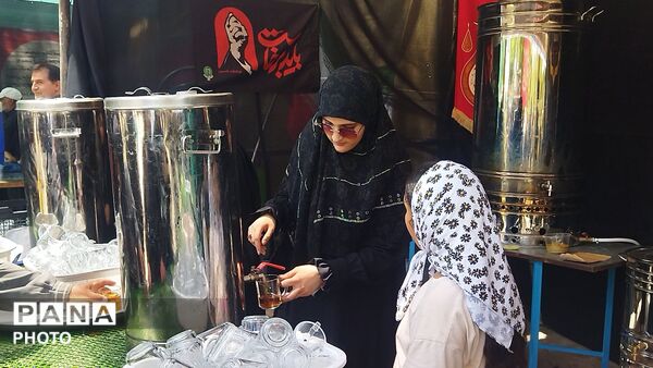 گذری بر  چایخانه ابناء الحسین ( ع) در پیاده روی جاماندگان اربعین حسینی نیشابور‌ 
