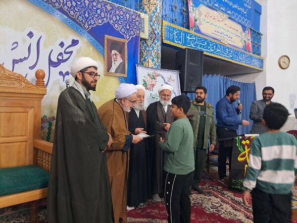 محفل انس با قرآن کریم در مسجد جامع قائمشهر