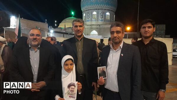 حضور حماسی مدارس قم در تجمعات شبانه آستان مقدس امامزاده موسی مبرقع(ع)