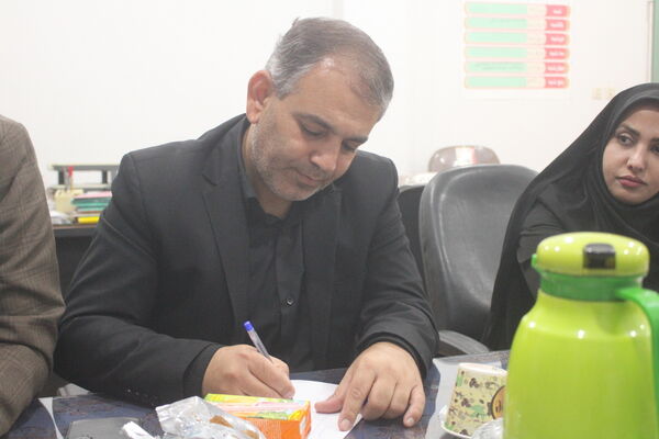 جلسه هماهنگی و برنامه‌ریزی طرح تمشک در بوشهر