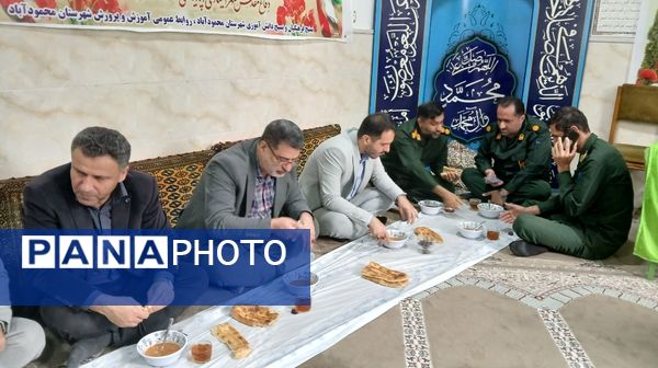 یادواره شهدای فرهنگی در اداره آموزش و پرورش محمودآباد