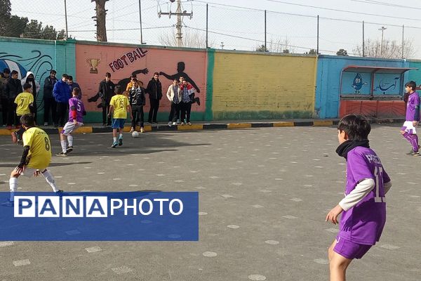 مسابقات ورزشی بین مدارس جام اقتدار ایران در دبیرستان برادران شهید قاسمی بهارستان ۲