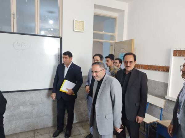 بازدید معاون حقوقی و امور مجلس وزارت آموزش و پرورش از کانون ارزیابی استخدامی آموزگاری 