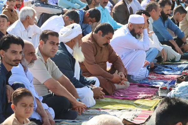 عید فطر در صالح‌آباد؛ تجلی وحدت و مهربانی در دل خراسان