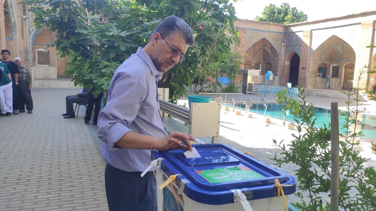 انتخابات؛ جلوه بسیار زیبا و جذاب از مشارکت مردمی