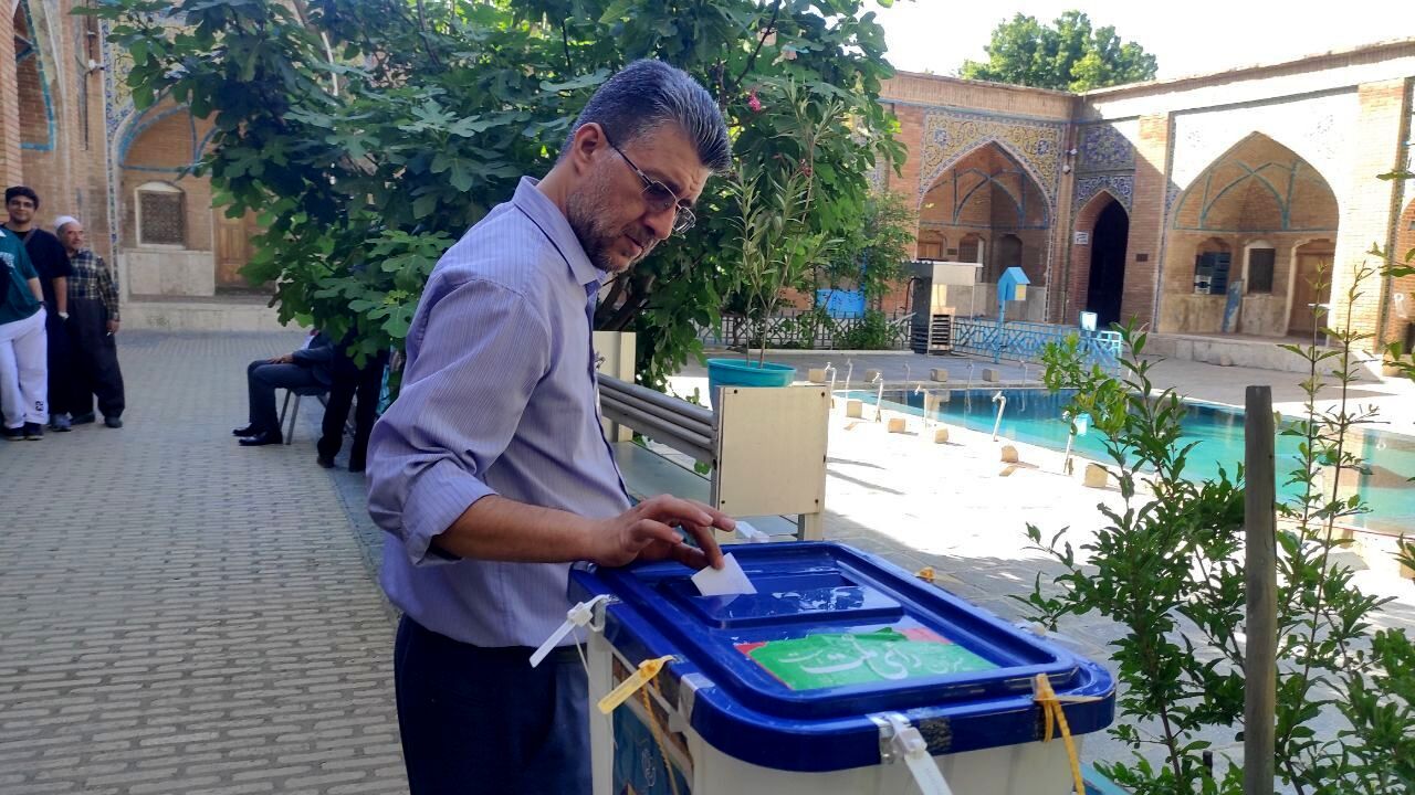 انتخابات؛ جلوه بسیار زیبا و جذاب از مشارکت مردمی