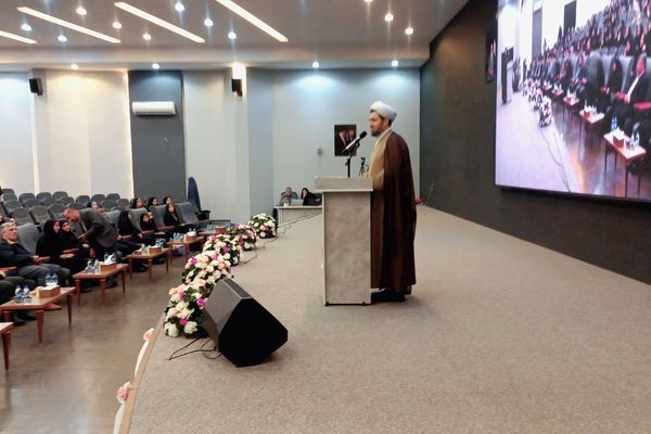 برگزاری جلسه ی پیوند انجمن اولیا ومربیان در اسلامشهر