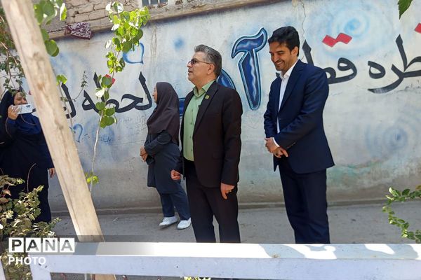 طرح محیط زیستی شهید مفقود الاثر ماکان نصیری در مدرسه رضوان ناحیه دو بهارستان