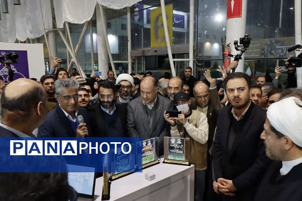 افتتاح بیست و پنجمین نمایشگاه ویژه هفته پژوهش و فناوری