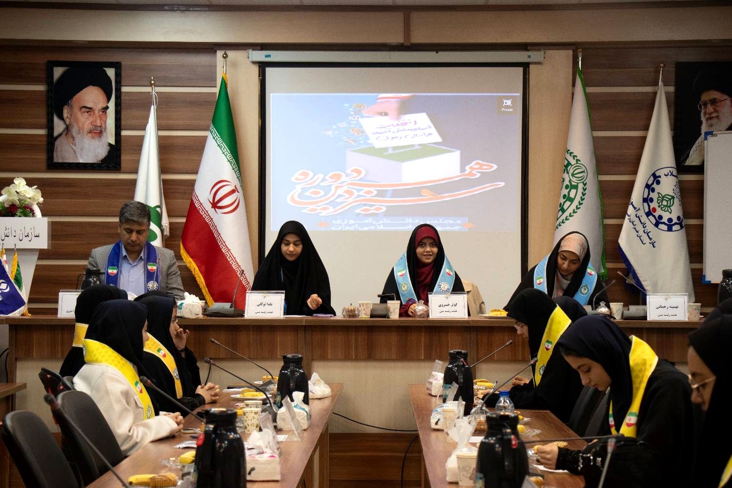 انتخابات مجلس دانش‌آموزی خراسان رضوی برگزار شد