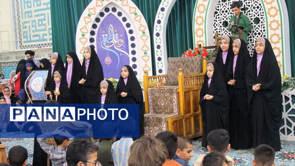 اختتامیه جشنواره تولید محتوا نماز و مسابقه عطر انتظار در امامزاده سیدجعفر یزد