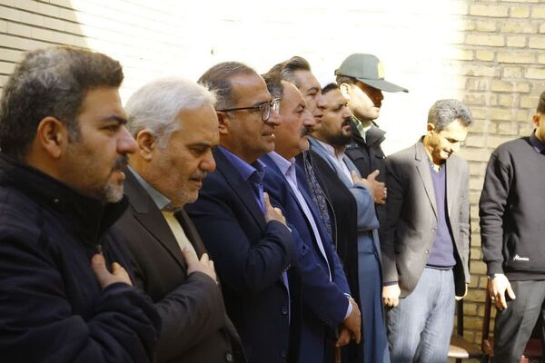 تجلیل از معلولان ذهنی و مربیان دلسوز در مرکز "دختران نیلوفر" فیروزکوه
