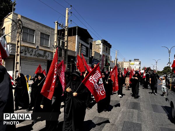 پیاده روی اربعین از میدان سپاه هشتگرد تا امامزاده هادی ینگی امام
