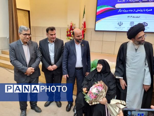 مراسم افتتاحیه مدرسه خیرساز شهیدان بارفروش در کاشان