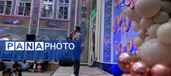 مراسم ولادت حضرت علی اکبر(ع)و روز جوان همزمان با شروع دهه فجر