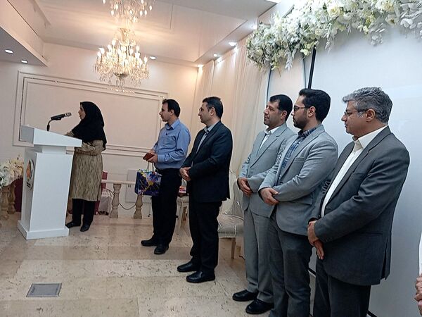 اولین جلسه انجمن اولیا مدرسه اندیشه شهرستان کاشمر 