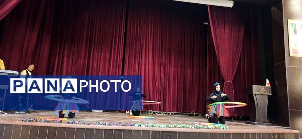 اختتامیه مسابقات ورزشی آموزشگاه هیhت امنایی ضحی ۲ در سالن غدیر شیروان