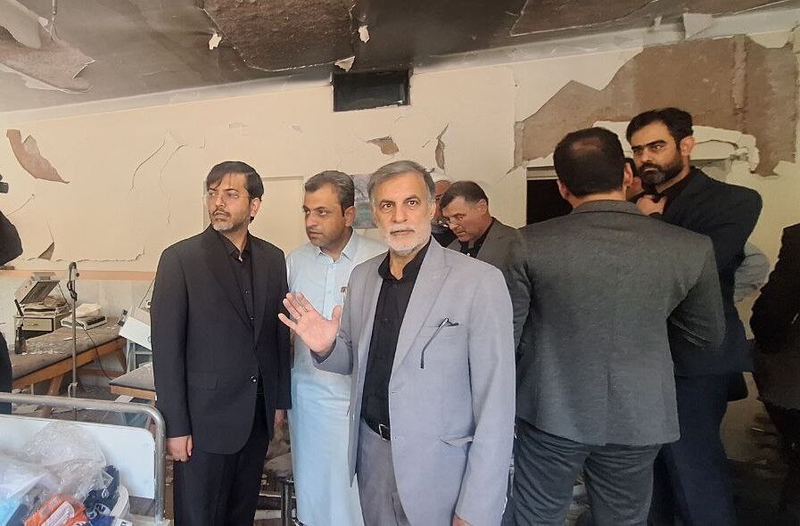 جمعی از نمایندگان مجلس از زندان اوین بازید کردند
