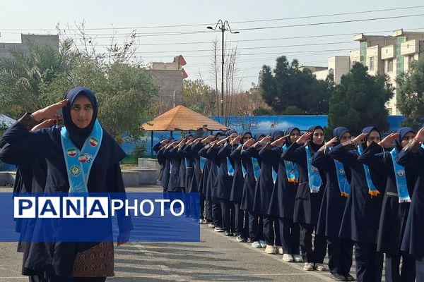 جلوه‌هایی از سرود همگانی مدرسه نمونه‌دولتی تمام ساحتی ارشاد قرچک