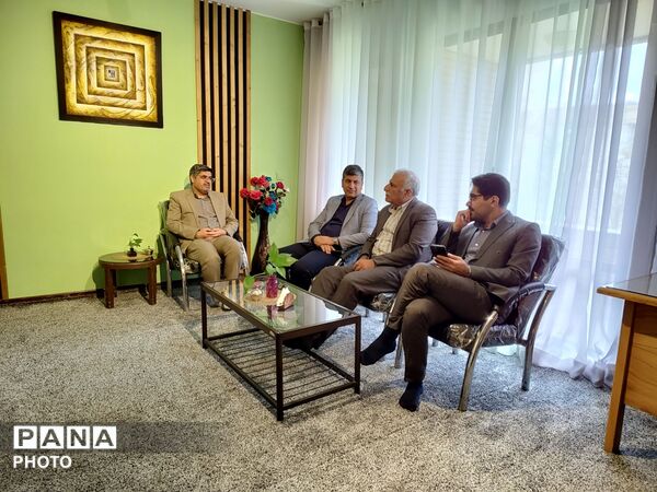 ورکشاپ هنری" نقش آفرین باش" کانون فرهنگی تربیتی ۱۵ خرداد ناحیه سه مشهد