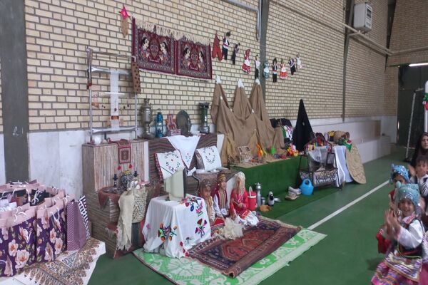 برگزاری جشنواره هویت‌های ملی اسلامی کودکستان‌های شهرستان فاروج