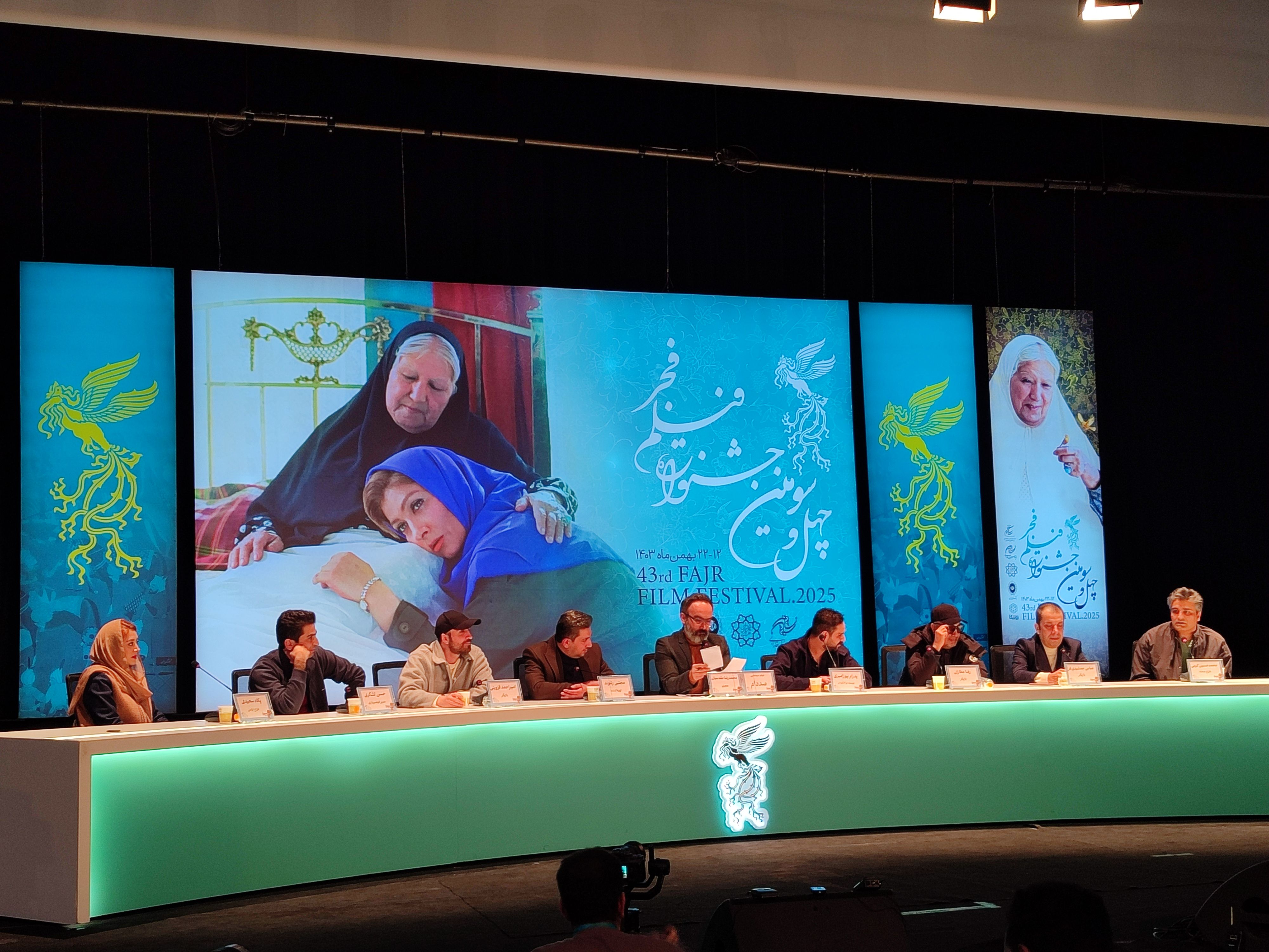 نشستی خارج از ماتریکس جشنواره فیلم فجر 