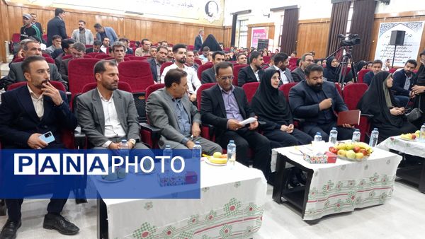 برگزاری دوره توانمندسازی نیروی انسانی در راستای رویکرد اصلاح روش‌های آموزش و تحول در محیط‌های یادگیری