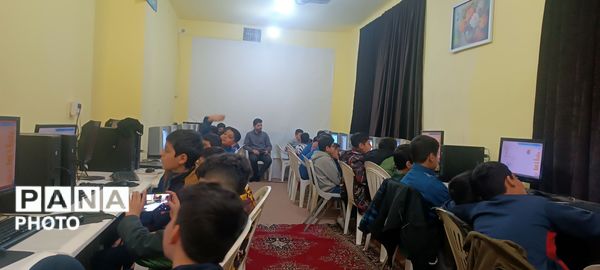 سومین جلسه درس کار و فناوری دبستان امیر آقایی در کانون لقمان کاشمر 